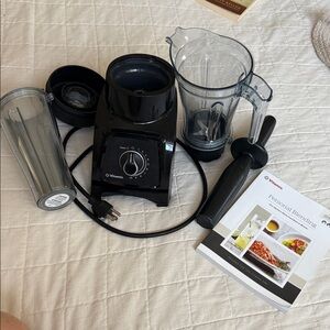 Vitamix S30 S-Series Blender, Professional-Grade, 40oz. Container, Black
